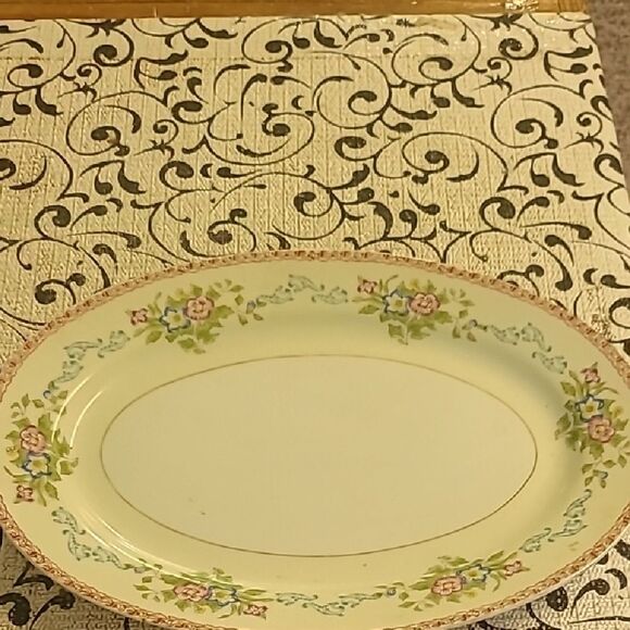 National China Floral Oval Serving Platter - Cream and Green - Picture 1 of 4
